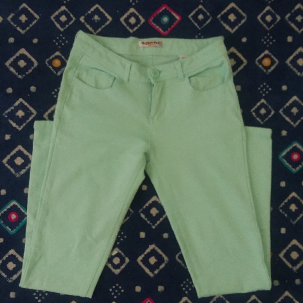 Mint green stretched pants